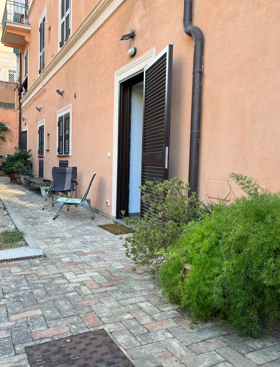 Mini Appartamento Strategico A Roma Monteverde Ngoại thất bức ảnh